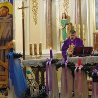 Roraty 2023 - Parafia Nienaszów